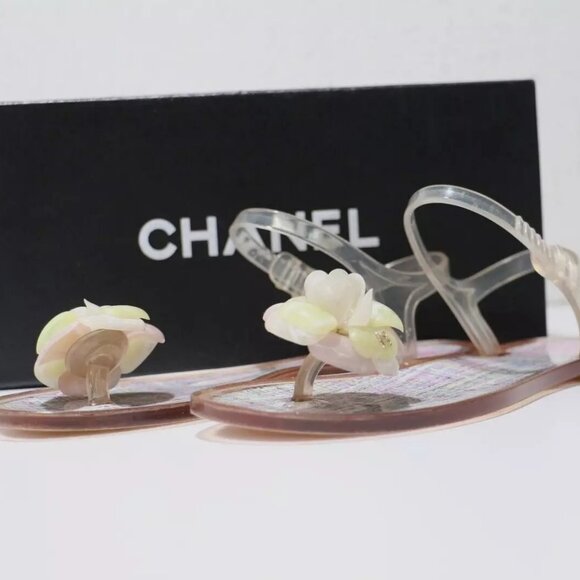 CHANEL Pink CC Clear Camelia Jelly Strap Flip Flops Flat Sandals US 8.5 EU 39 - Picture 1 of 12